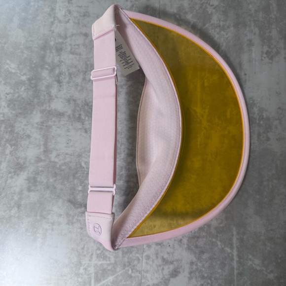 Lululemon Athletica Translucent Visor
Strawberry Milkshake / Orange OS - Picture 7 of 11